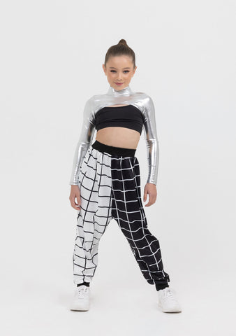 Dance model wearing Studio 7 Silver Metallic Shrug front view